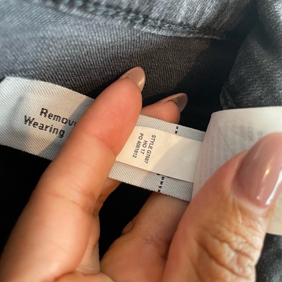 Madewell Cali Demi-Boot Jeans  Asymmetrical Hem Edition Black Button Fly - Picture 9 of 11